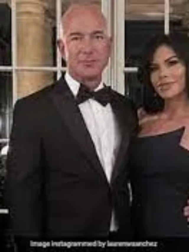 Jeff Bezos and Lauren Sánchez are engaged (7)