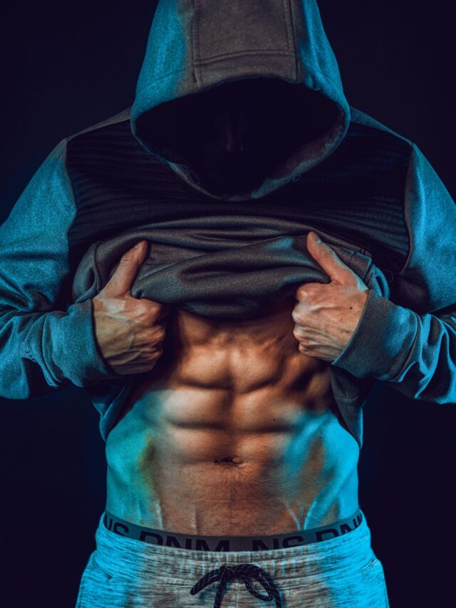 5 Daily Exercises Every Man Can Do to Sculpt a More Defined Midsection