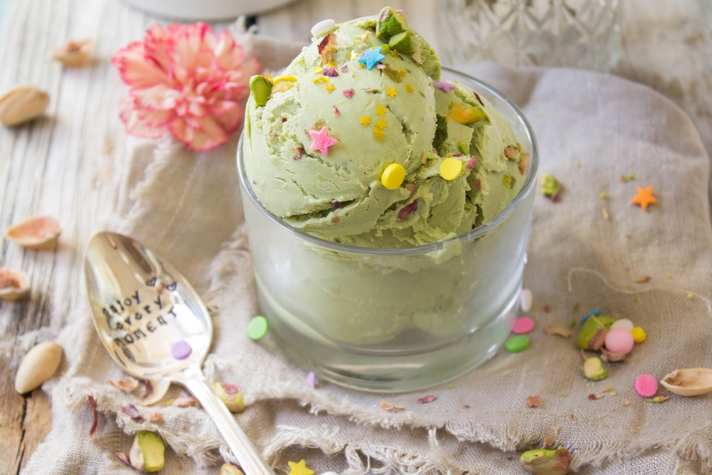 Matcha Pistachio Ice Cream Crunch