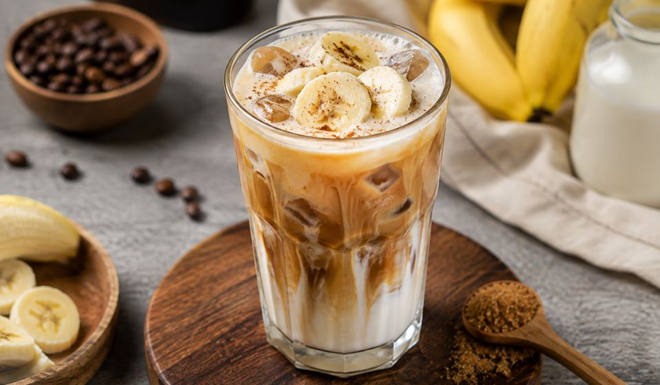 Easy Banana Iced Latte Recipe Ready in 5 Minutes