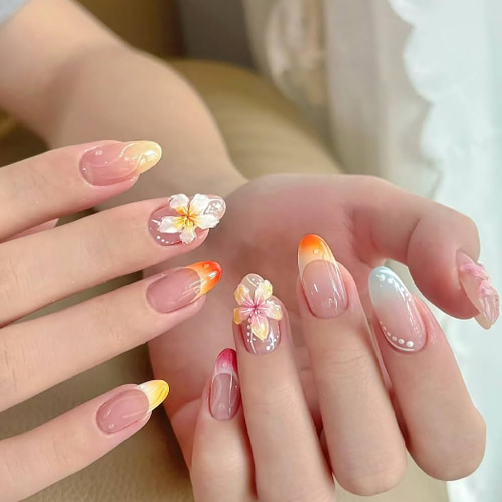 Pastel Plumeria Nails Are the Perfect Soft-Girl Summer Manicure