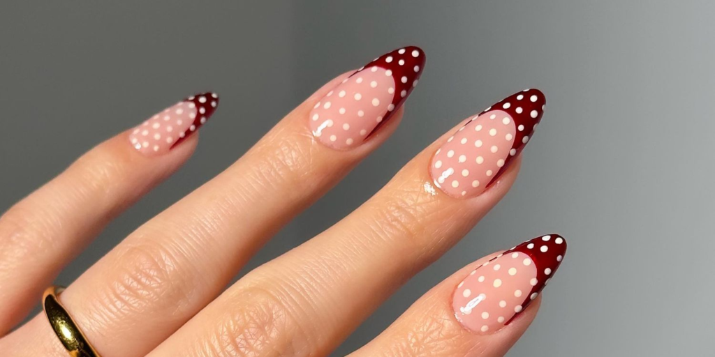 10 Adorable White Polka Dot Nail Ideas for 2026