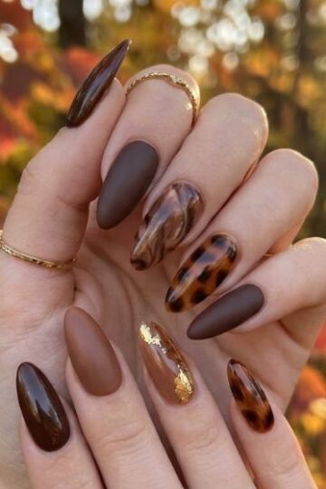 Brown Fall Nails